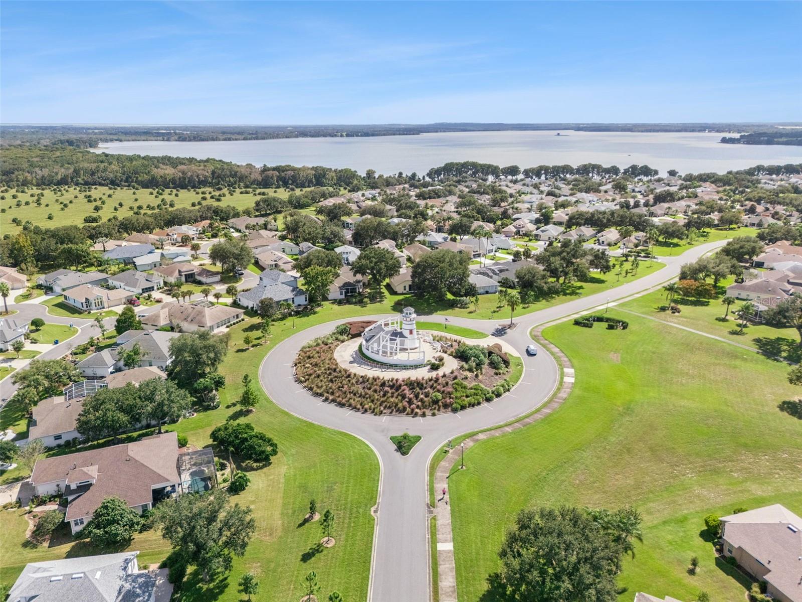 Lighthouse roundabout with Little Lake Harris to the north.