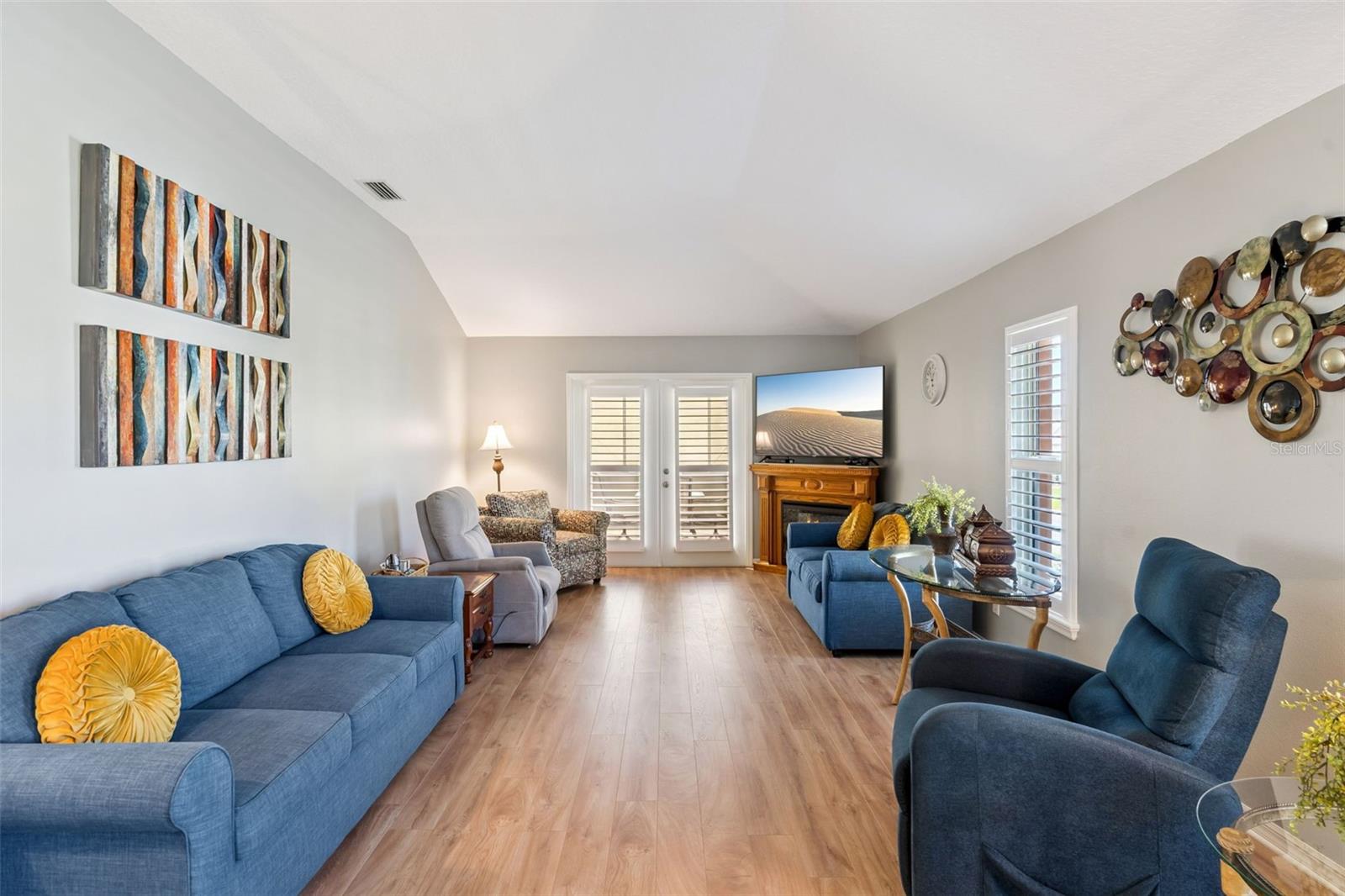 Living Room with French doors to the screened lanai.