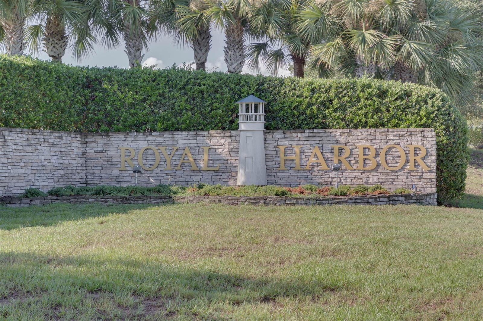 Royal Harbor entrance.