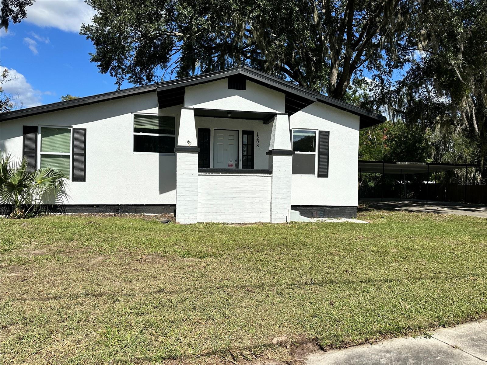 1208 BONAIRE DRIVE, Leesburg, FL 34748