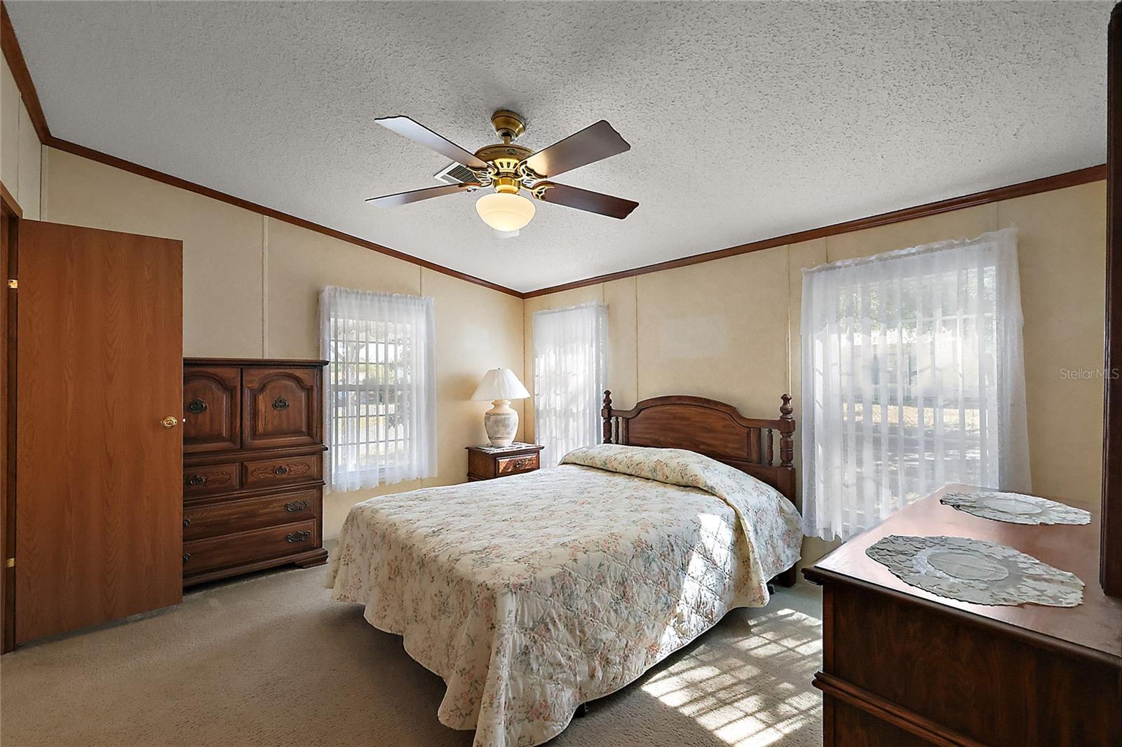 37945 MONTICELLO STREET, Leesburg, FL 34788