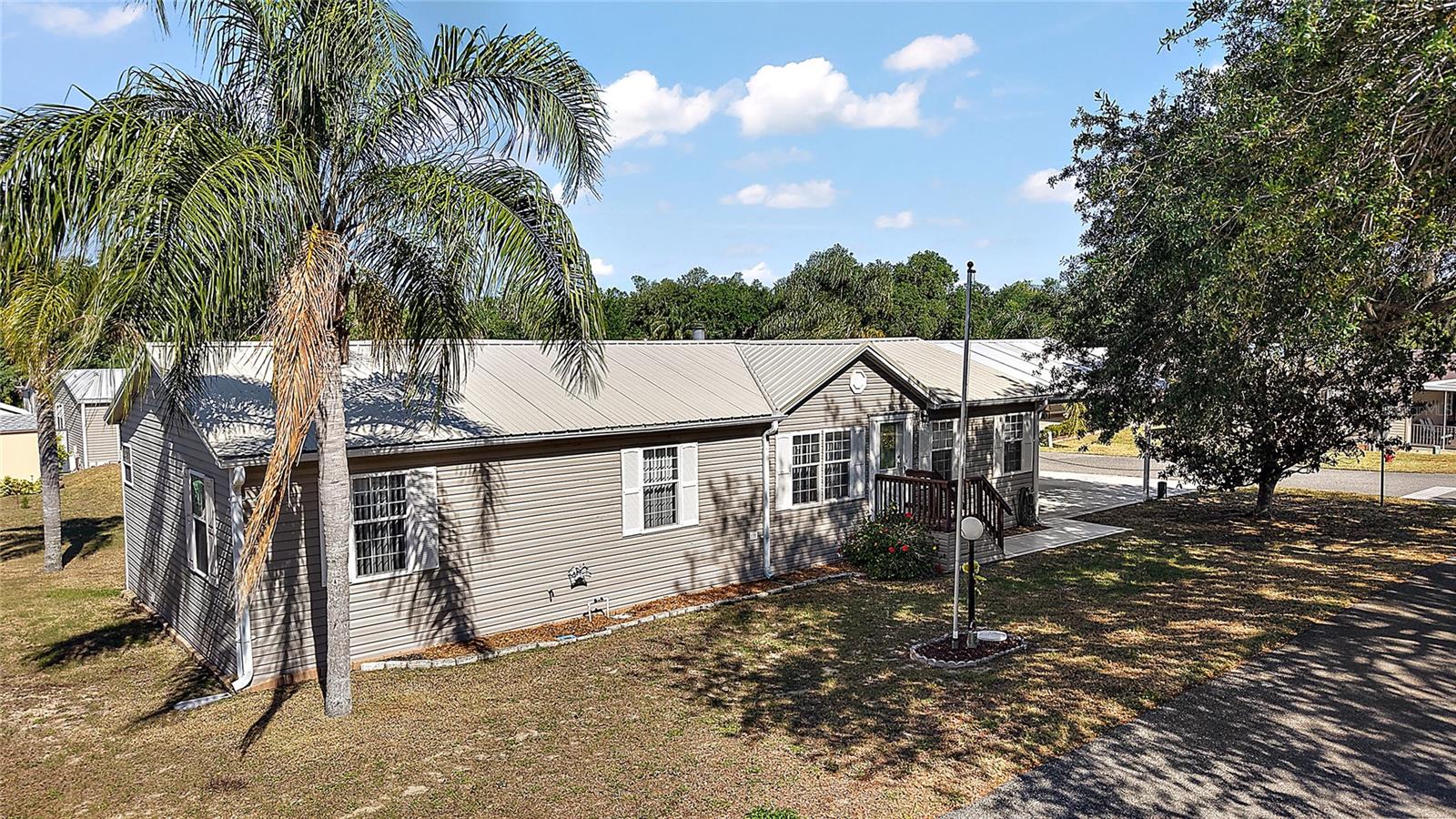 37945 MONTICELLO STREET, Leesburg, FL 34788