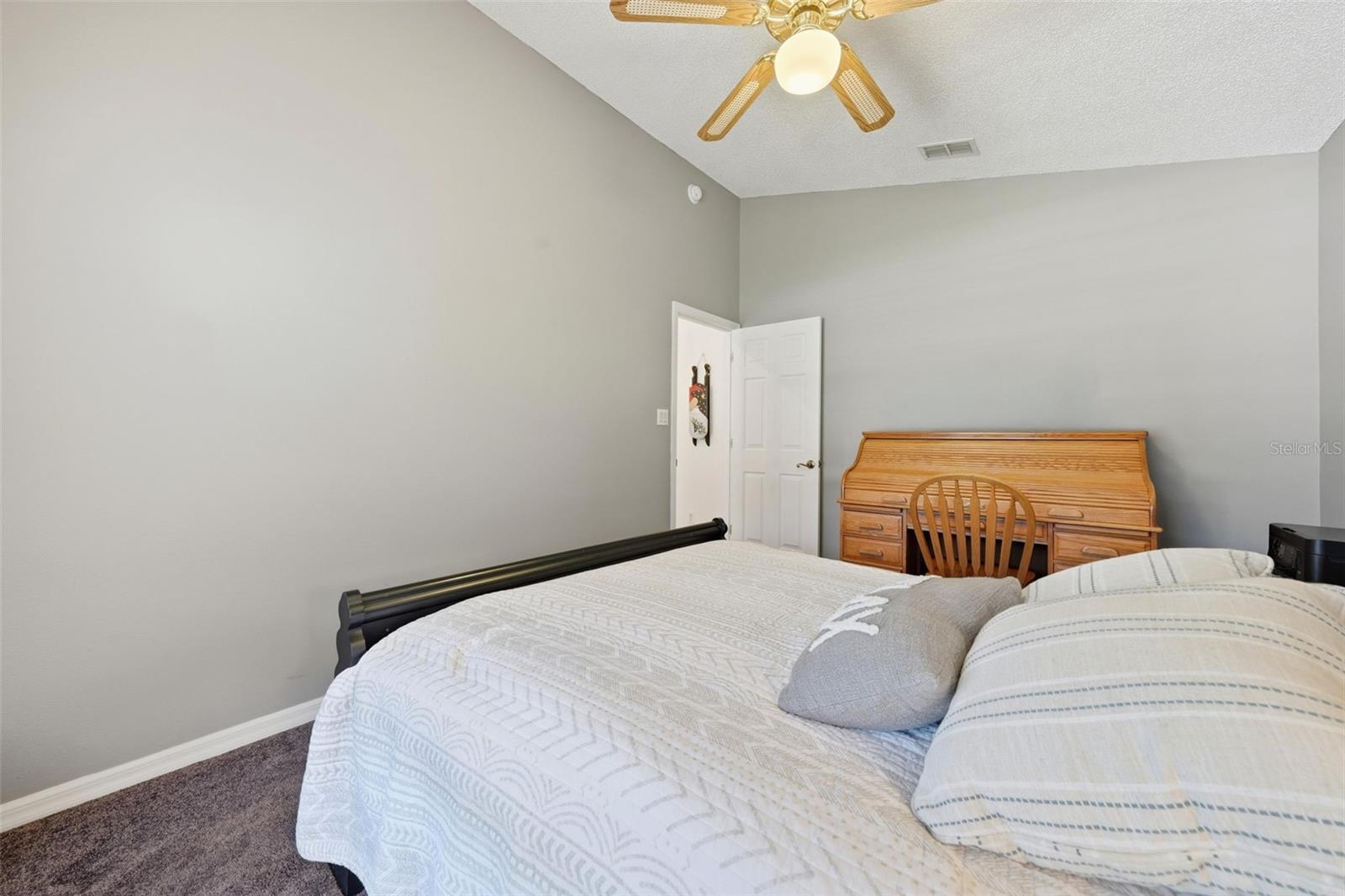 25012 CRANES ROOST CIRCLE, Leesburg, FL 34748