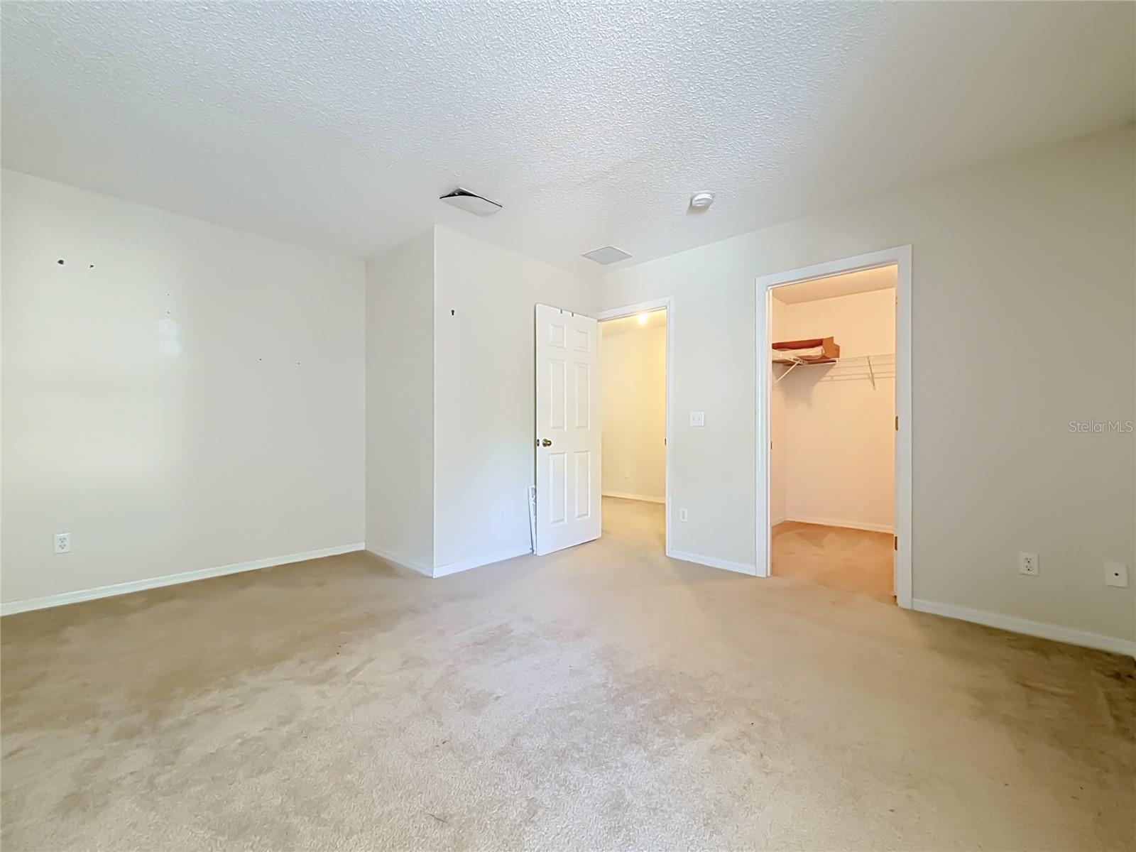 750 BLOOMINGDALE DRIVE, Davenport, FL 33897