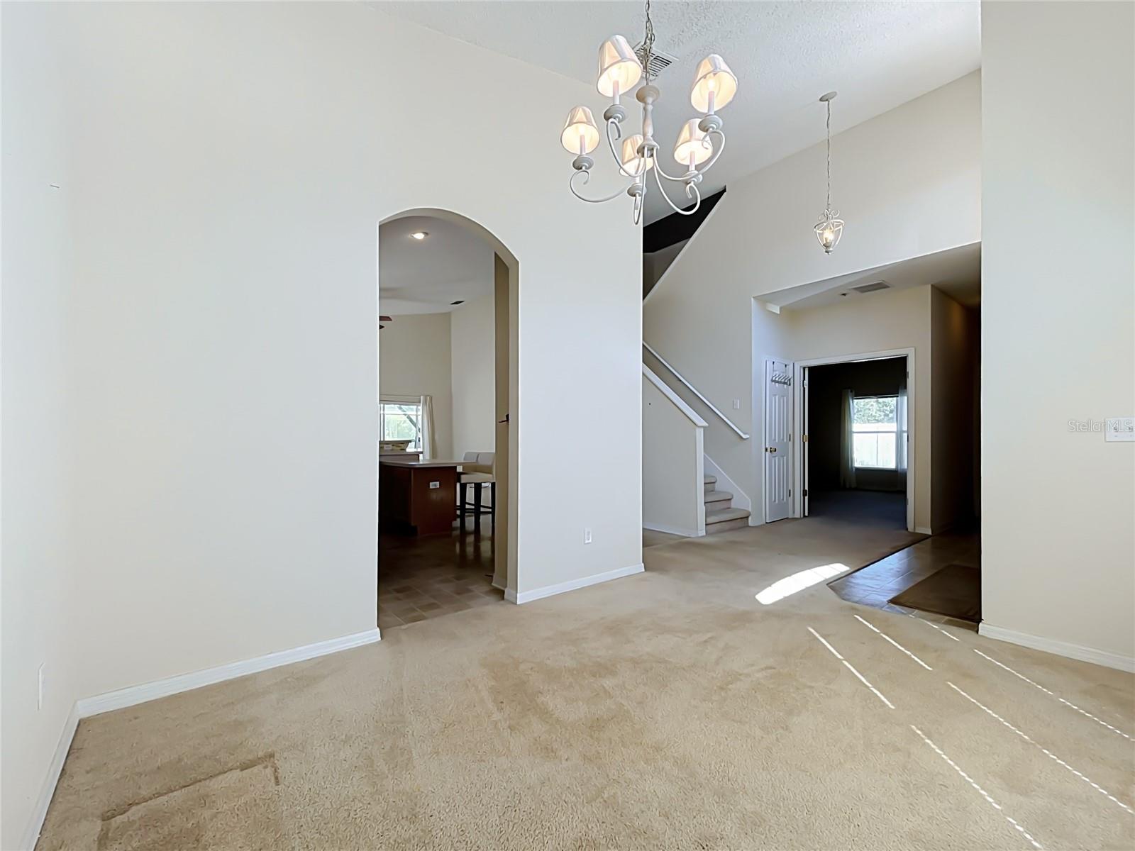 750 BLOOMINGDALE DRIVE, Davenport, FL 33897