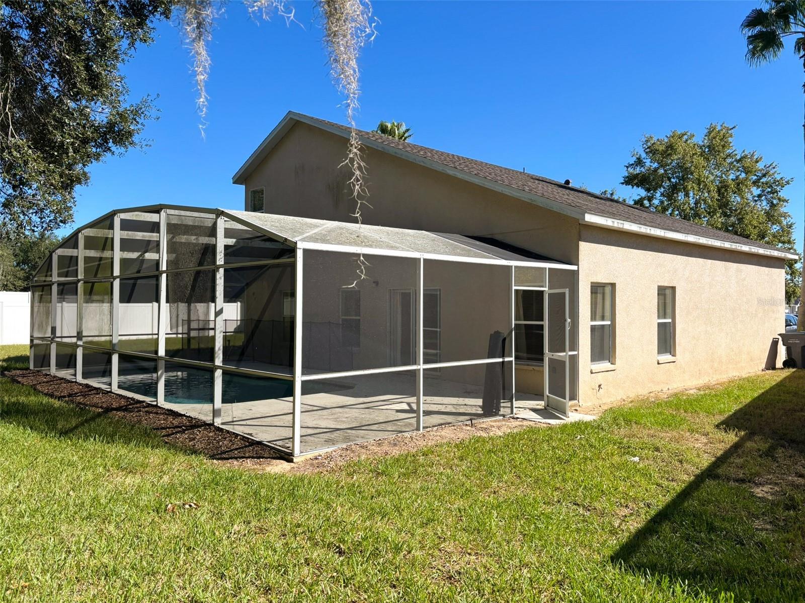 750 BLOOMINGDALE DRIVE, Davenport, FL 33897