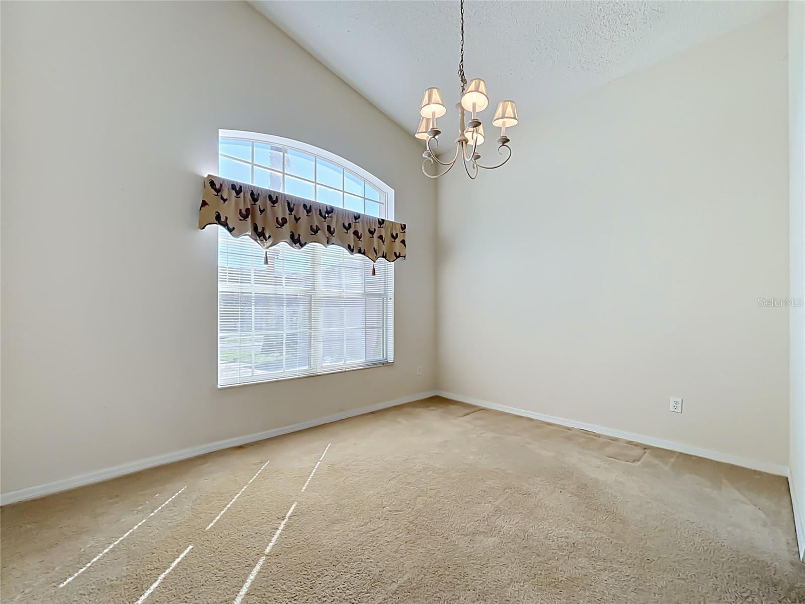 750 BLOOMINGDALE DRIVE, Davenport, FL 33897