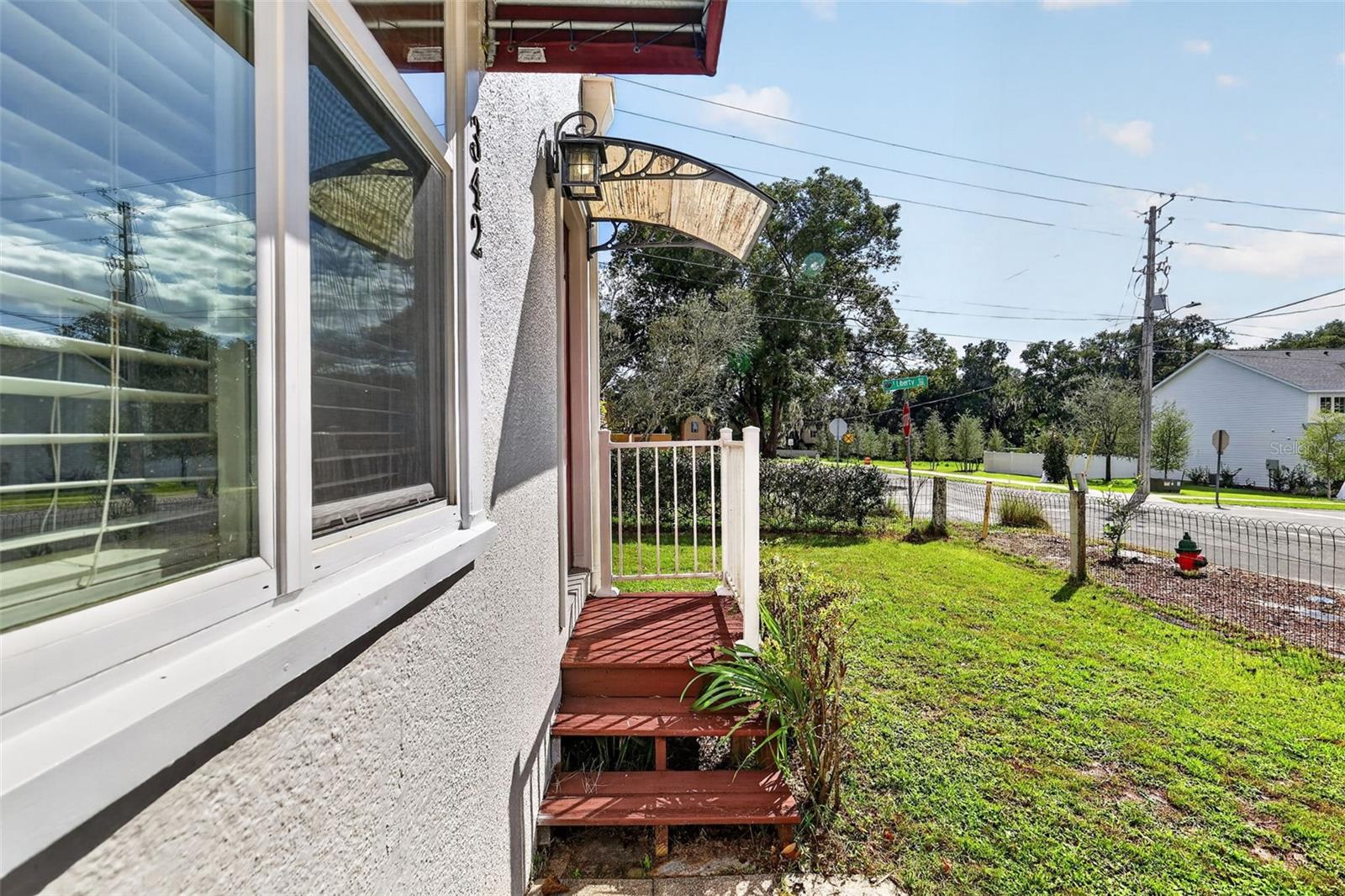 342 S CLAYTON STREET, Mount Dora, FL 32757