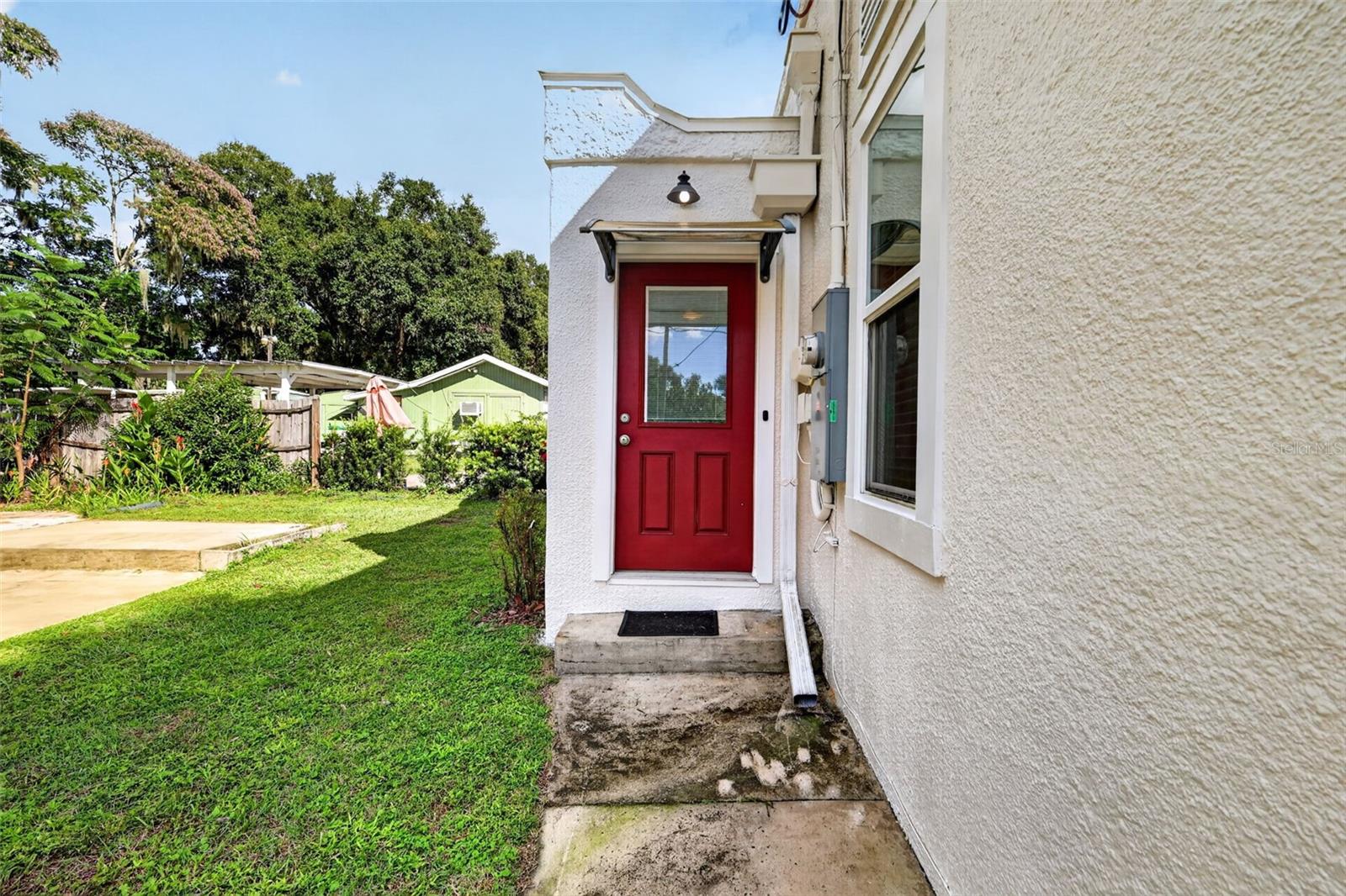 342 S CLAYTON STREET, Mount Dora, FL 32757