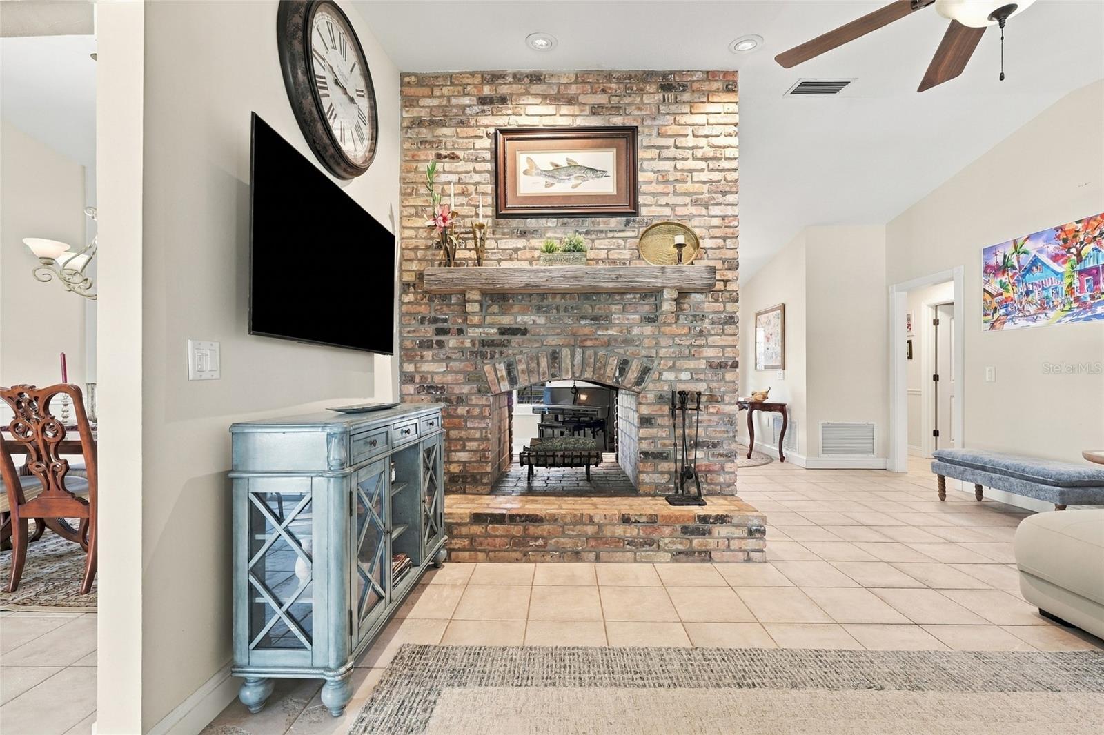 See through fireplace