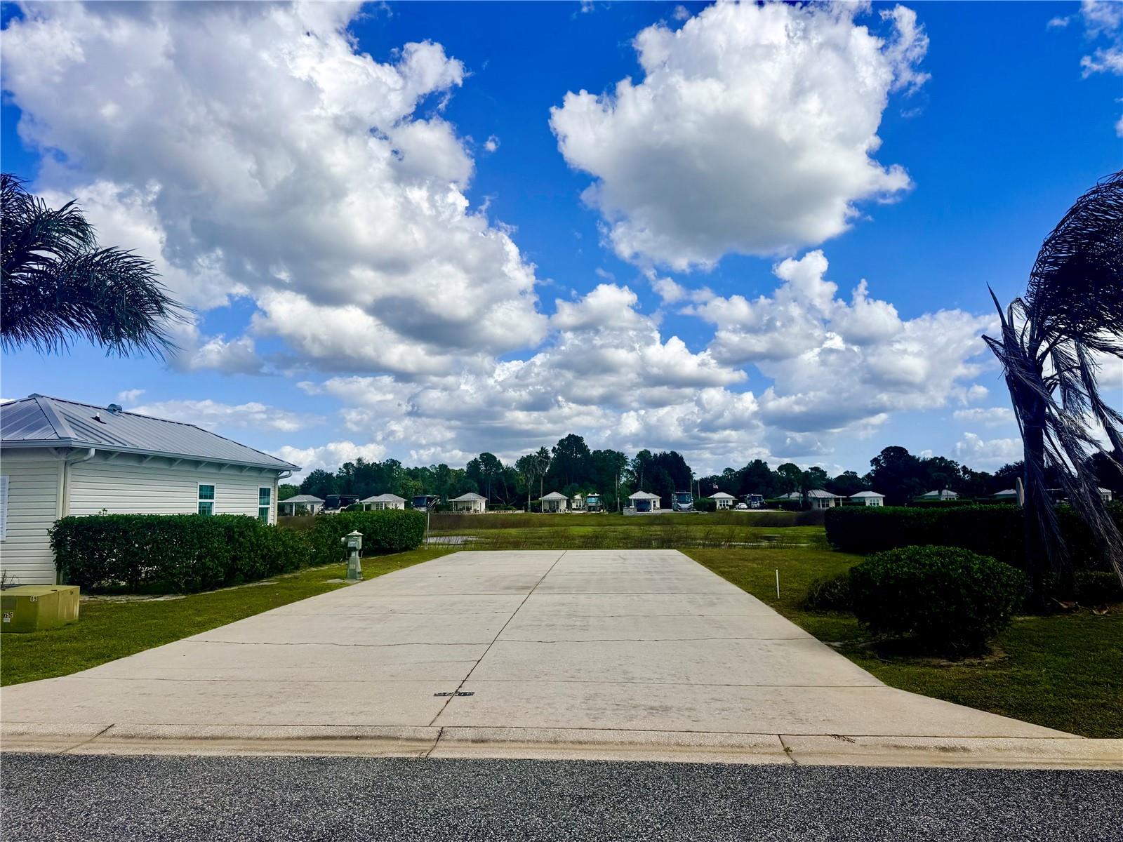 9609 SE 47TH WAY, Webster, FL 33597 9609 SE 47TH WAY, Webster, FL 33597