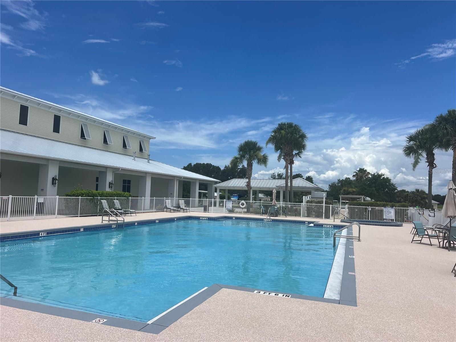 9609 SE 47TH WAY, Webster, FL 33597