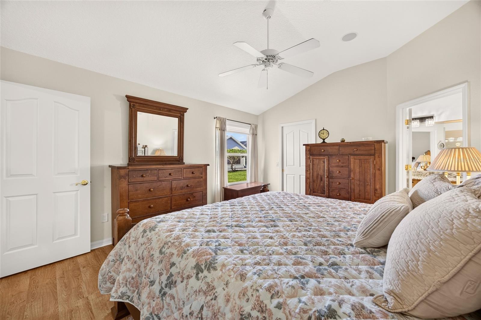 17942 SE 88TH CASCADE COURT, The Villages, FL 32162