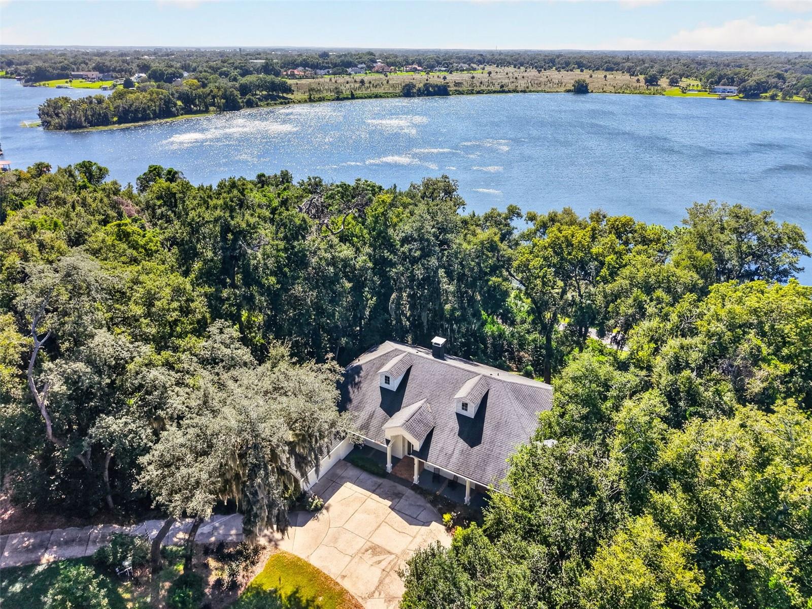 2103 E CROOKED LAKE DRIVE, Eustis, FL 32726