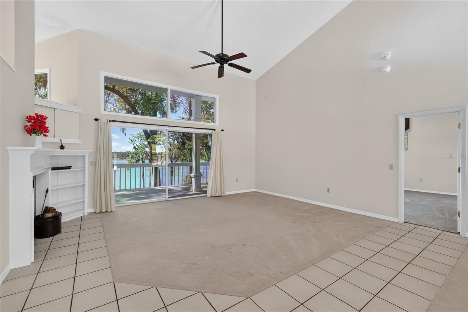 2103 E CROOKED LAKE DRIVE, Eustis, FL 32726