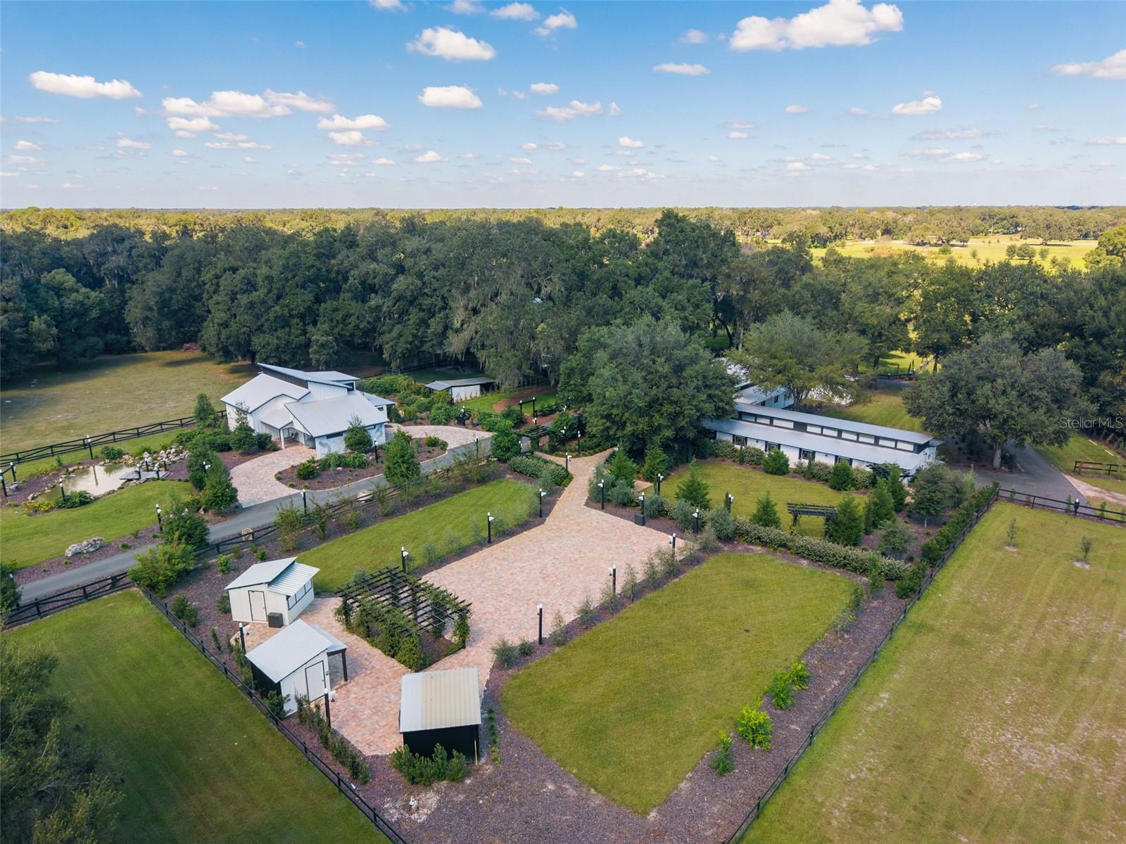 1640 CR 738, Webster, FL 33597
