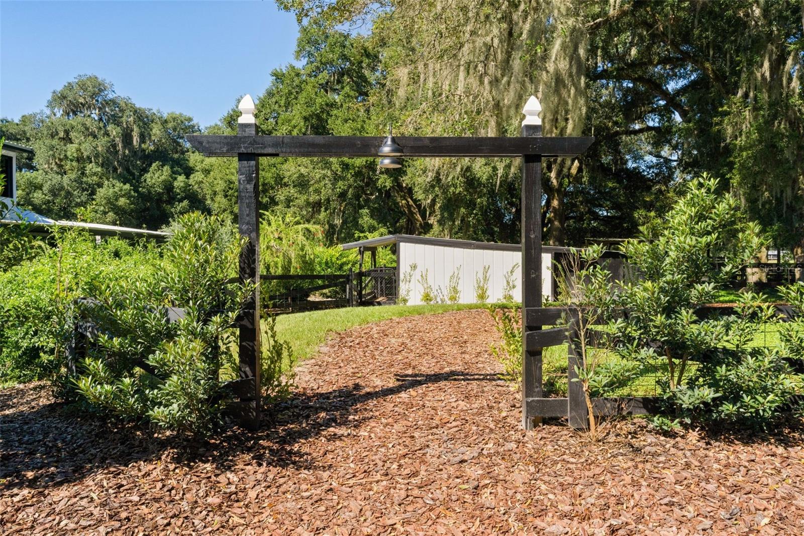 1640 CR 738, Webster, FL 33597