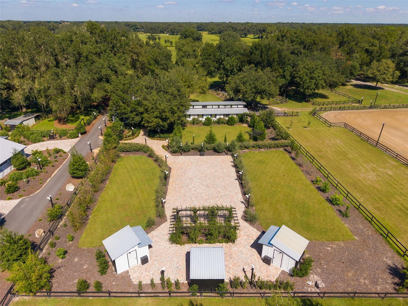 1640 CR 738, Webster, FL 33597