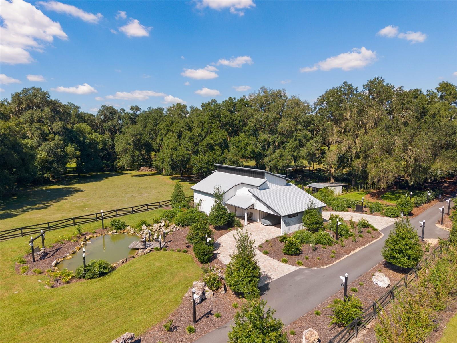 1640 CR 738, Webster, FL 33597