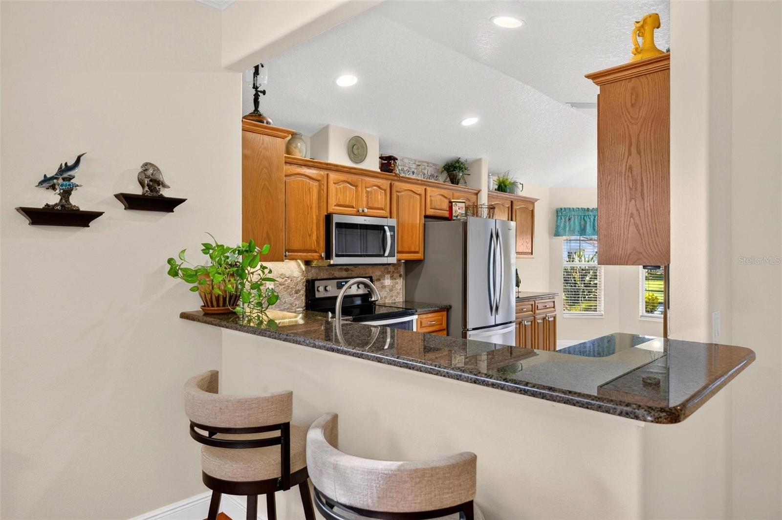 5486 BOUNTY CIRCLE, Tavares, FL 32778