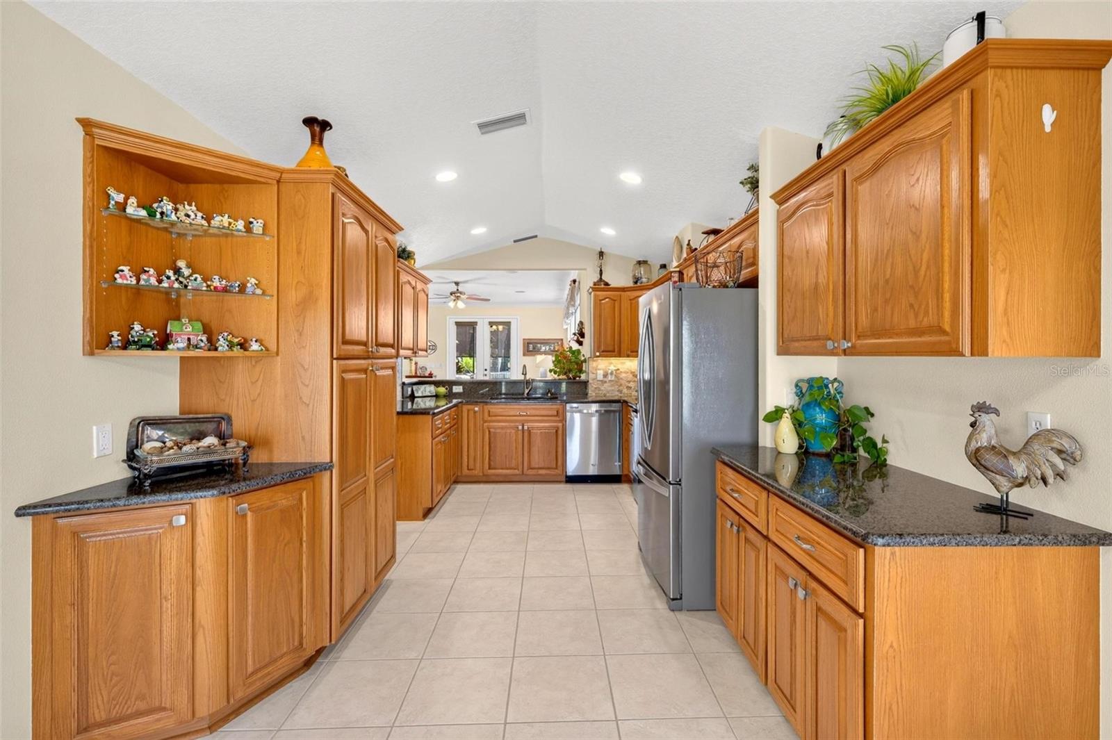 5486 BOUNTY CIRCLE, Tavares, FL 32778