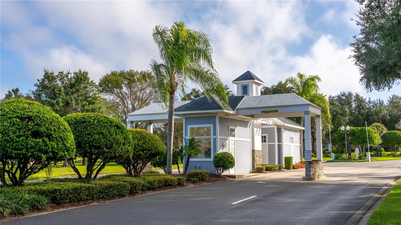 5486 BOUNTY CIRCLE, Tavares, FL 32778