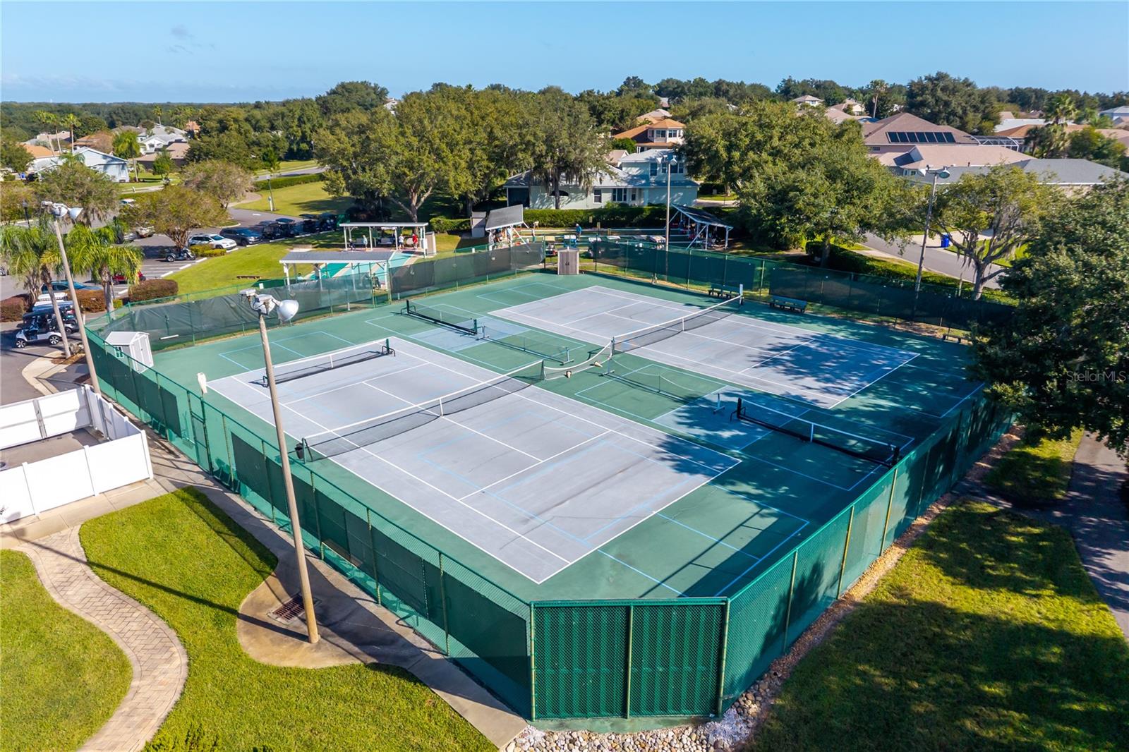 5486 BOUNTY CIRCLE, Tavares, FL 32778