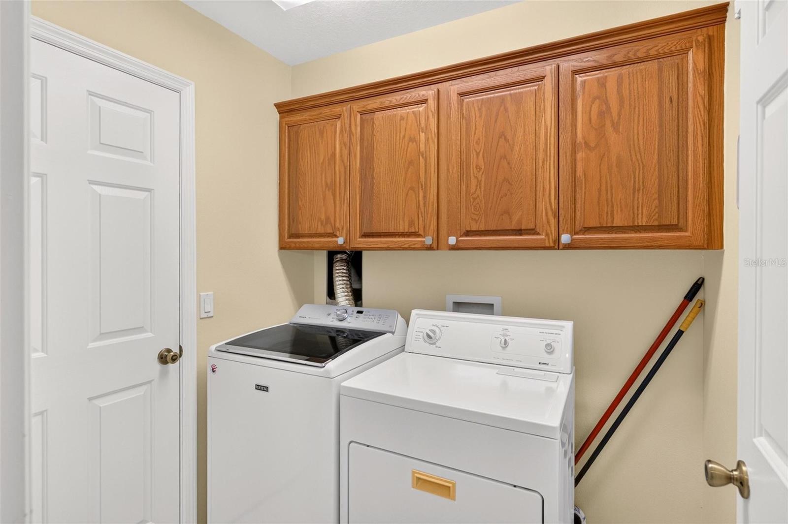 5486 BOUNTY CIRCLE, Tavares, FL 32778