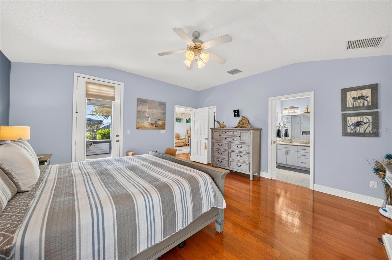 5486 BOUNTY CIRCLE, Tavares, FL 32778
