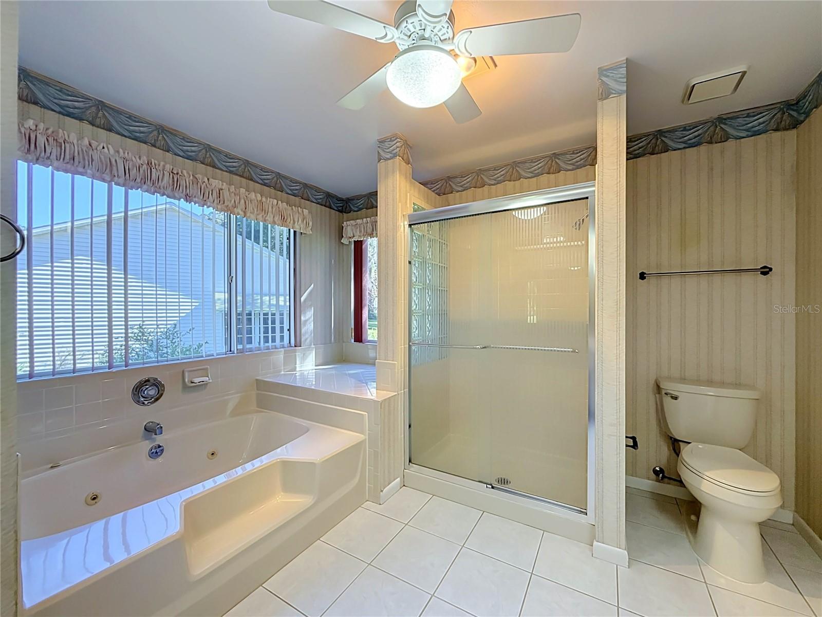 1428 NEW ABBEY AVENUE, Leesburg, FL 34788