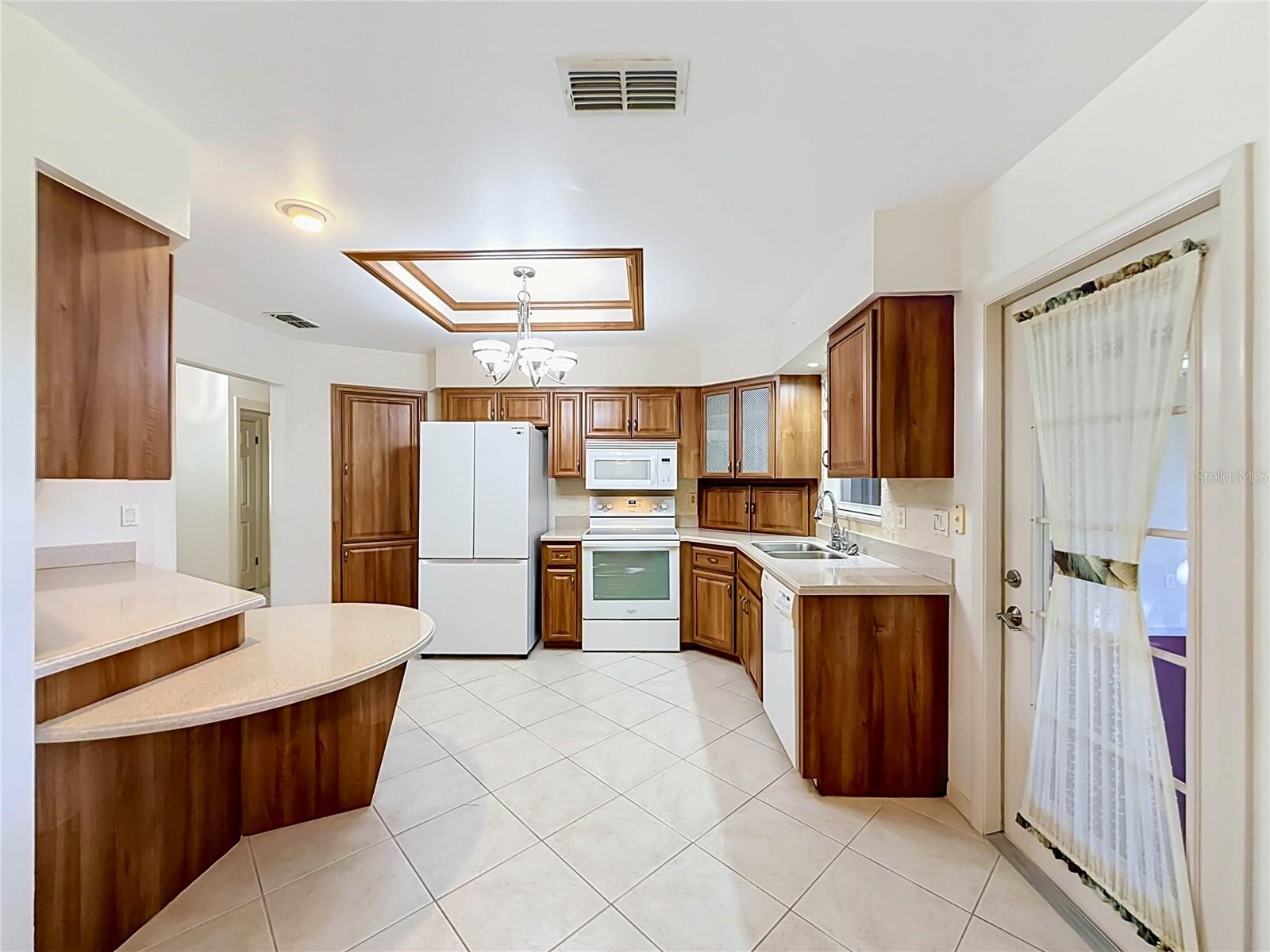 1428 NEW ABBEY AVENUE, Leesburg, FL 34788