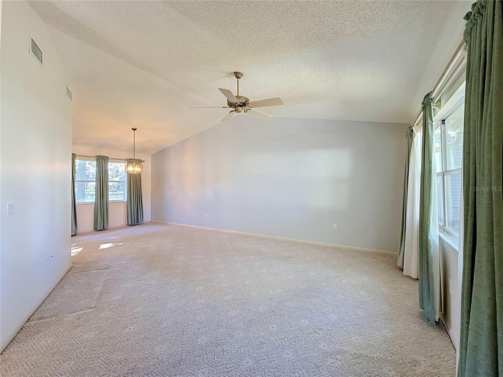 1428 NEW ABBEY AVENUE, Leesburg, FL 34788