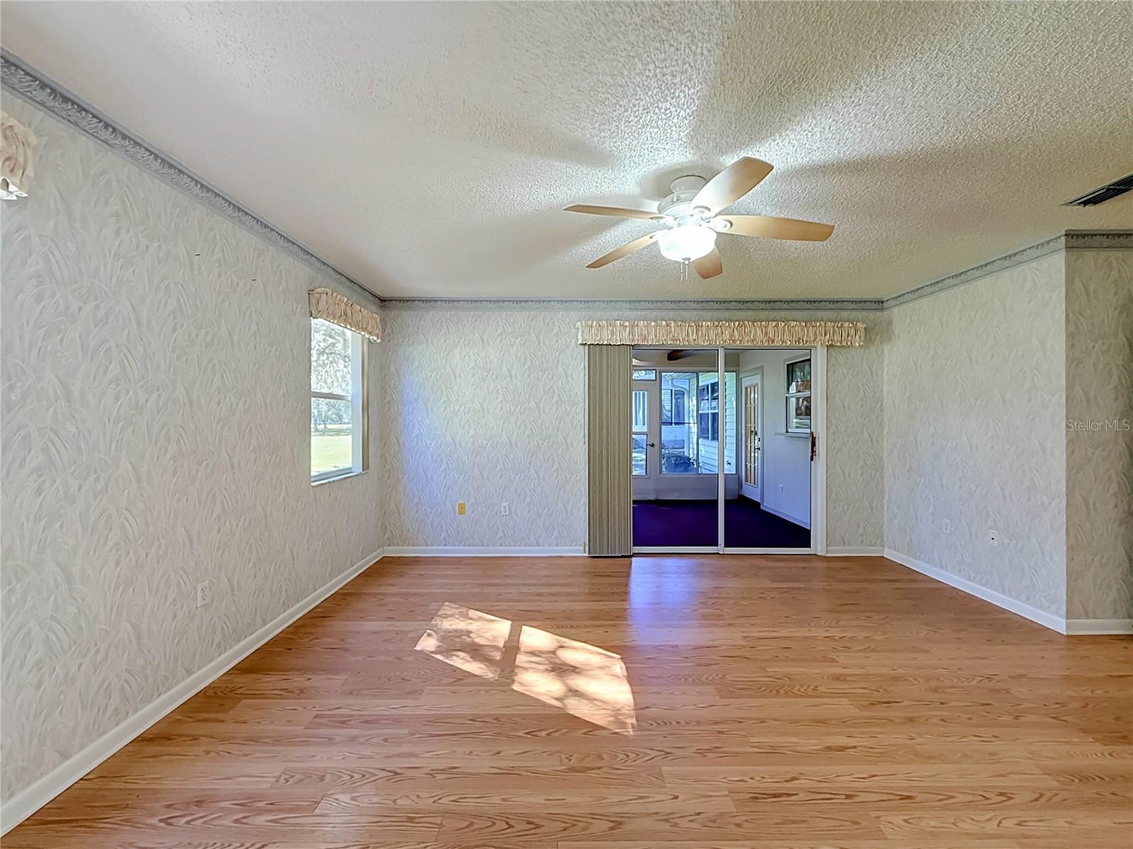 1428 NEW ABBEY AVENUE, Leesburg, FL 34788