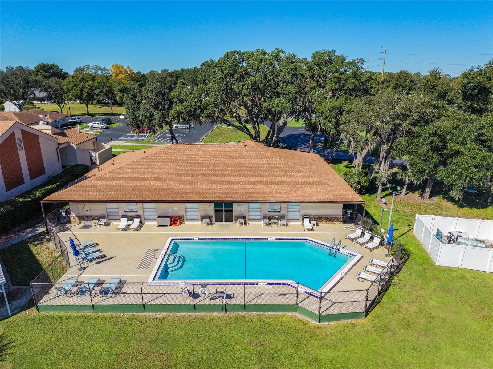 1428 NEW ABBEY AVENUE, Leesburg, FL 34788