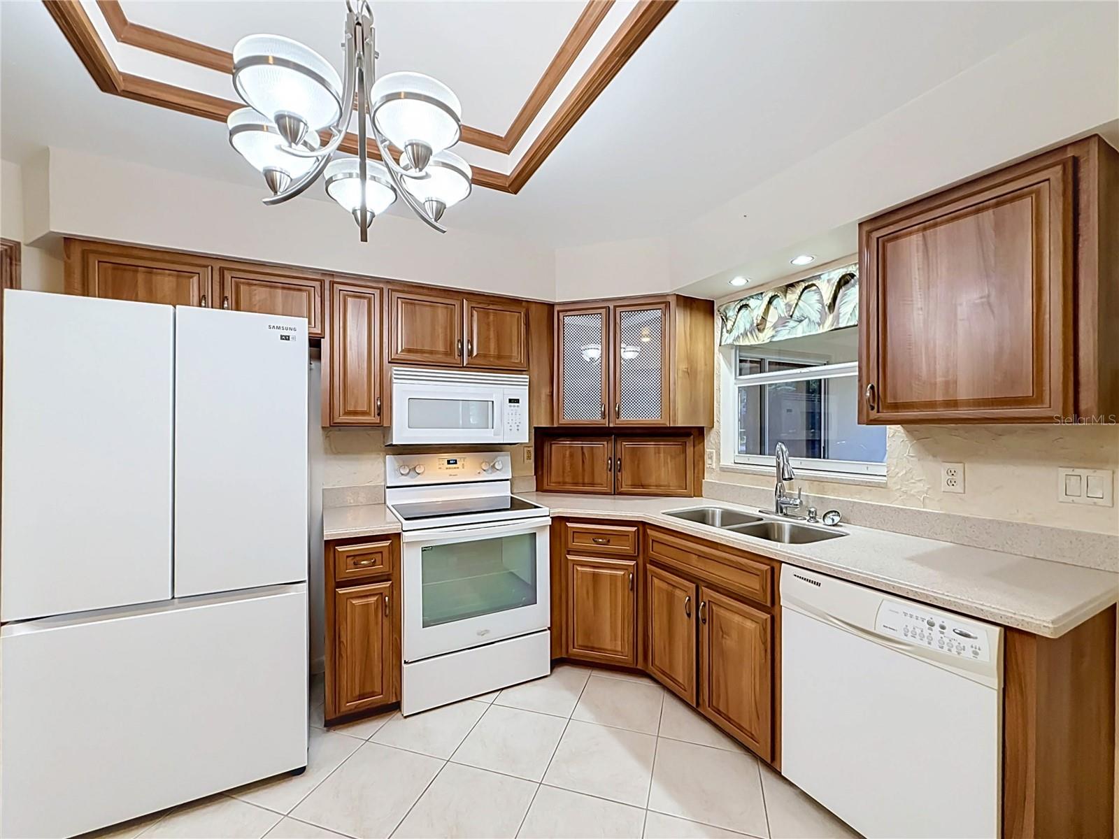 1428 NEW ABBEY AVENUE, Leesburg, FL 34788