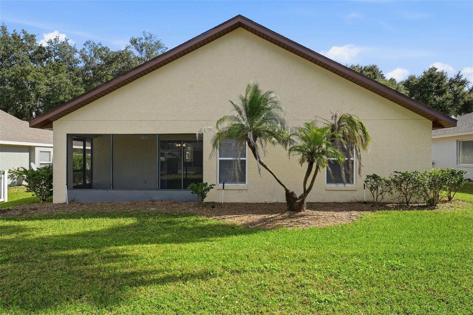 941 VINDALE ROAD, Tavares, FL 32778