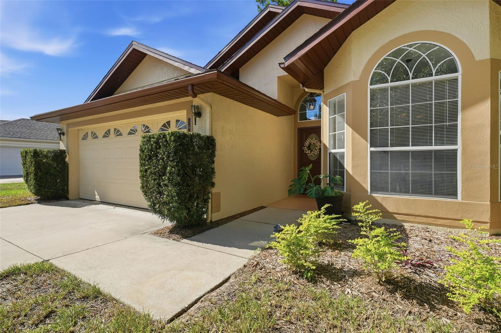 941 VINDALE ROAD, Tavares, FL 32778