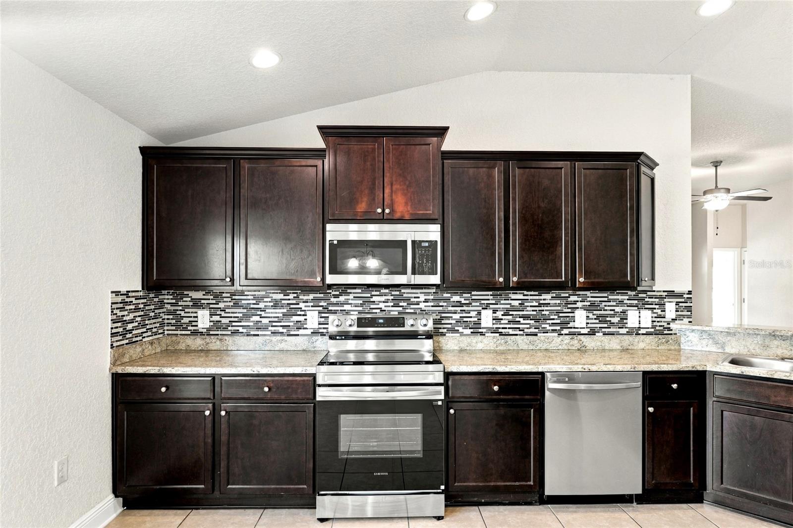 3 DIAMOND COVE COURT, Ocala, FL 34472 3 DIAMOND COVE COURT, Ocala, FL 34472