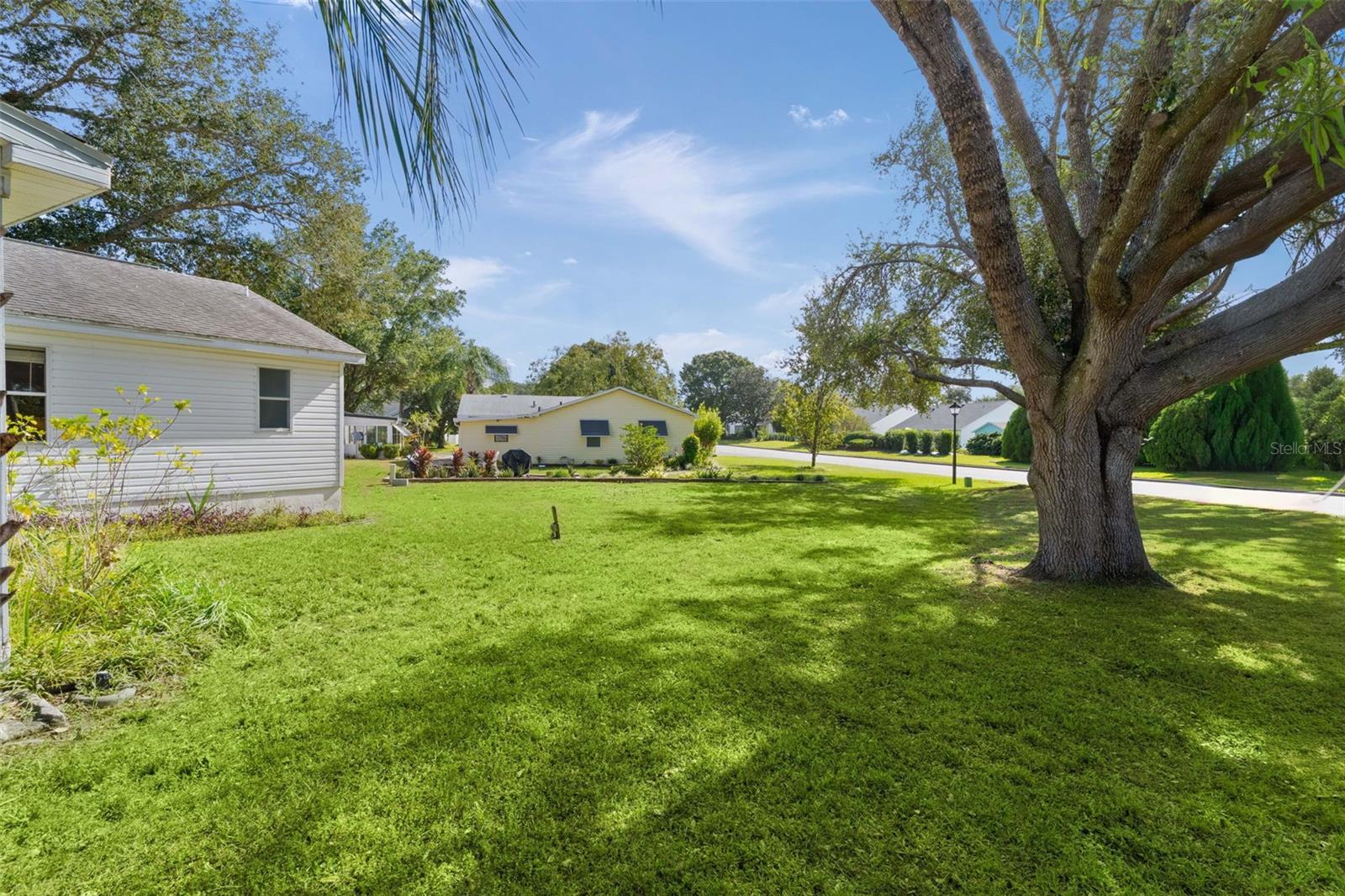 601 SANTIAGO COURT, The Villages, FL 32159