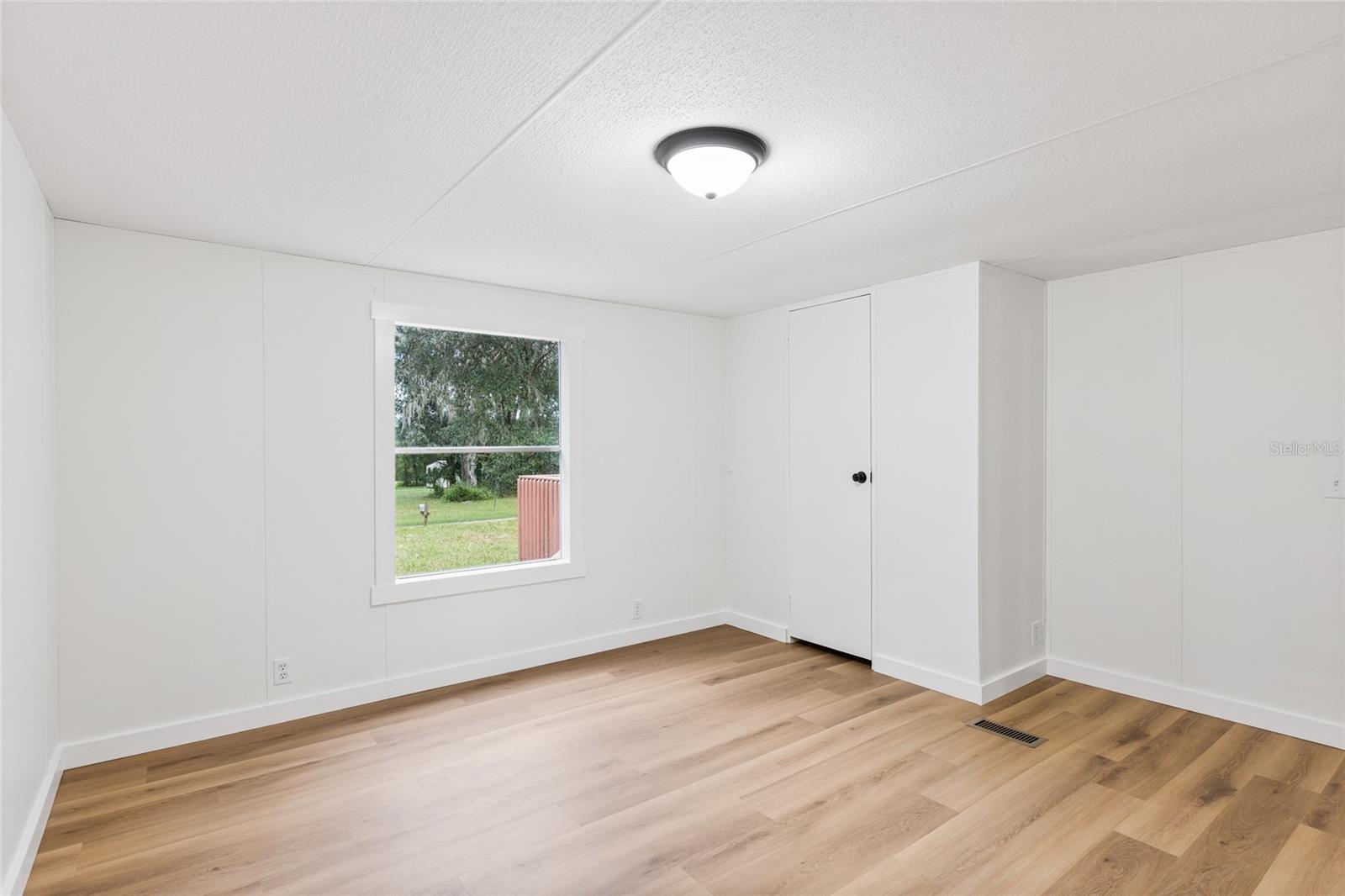 23380 LANETT STREET, Brooksville, FL 34601
