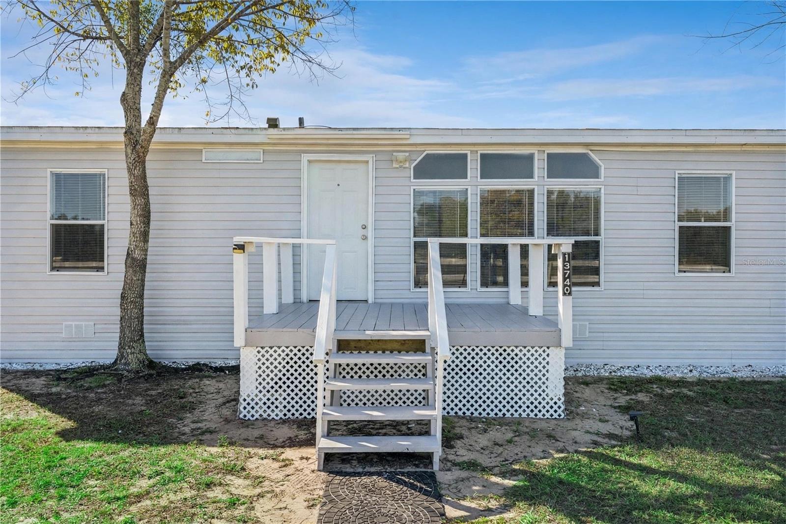 13740 MASSACHUSETTS AVE, Astatula, FL 34705