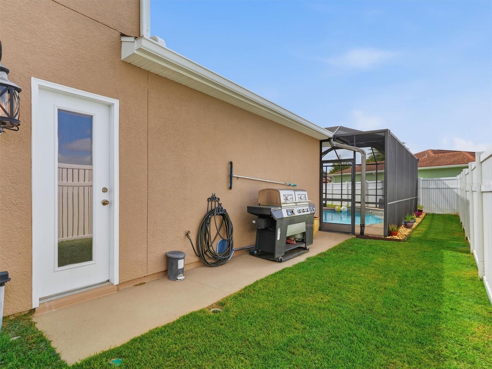 12420 NE 48TH CIRCLE, Oxford, FL 34484