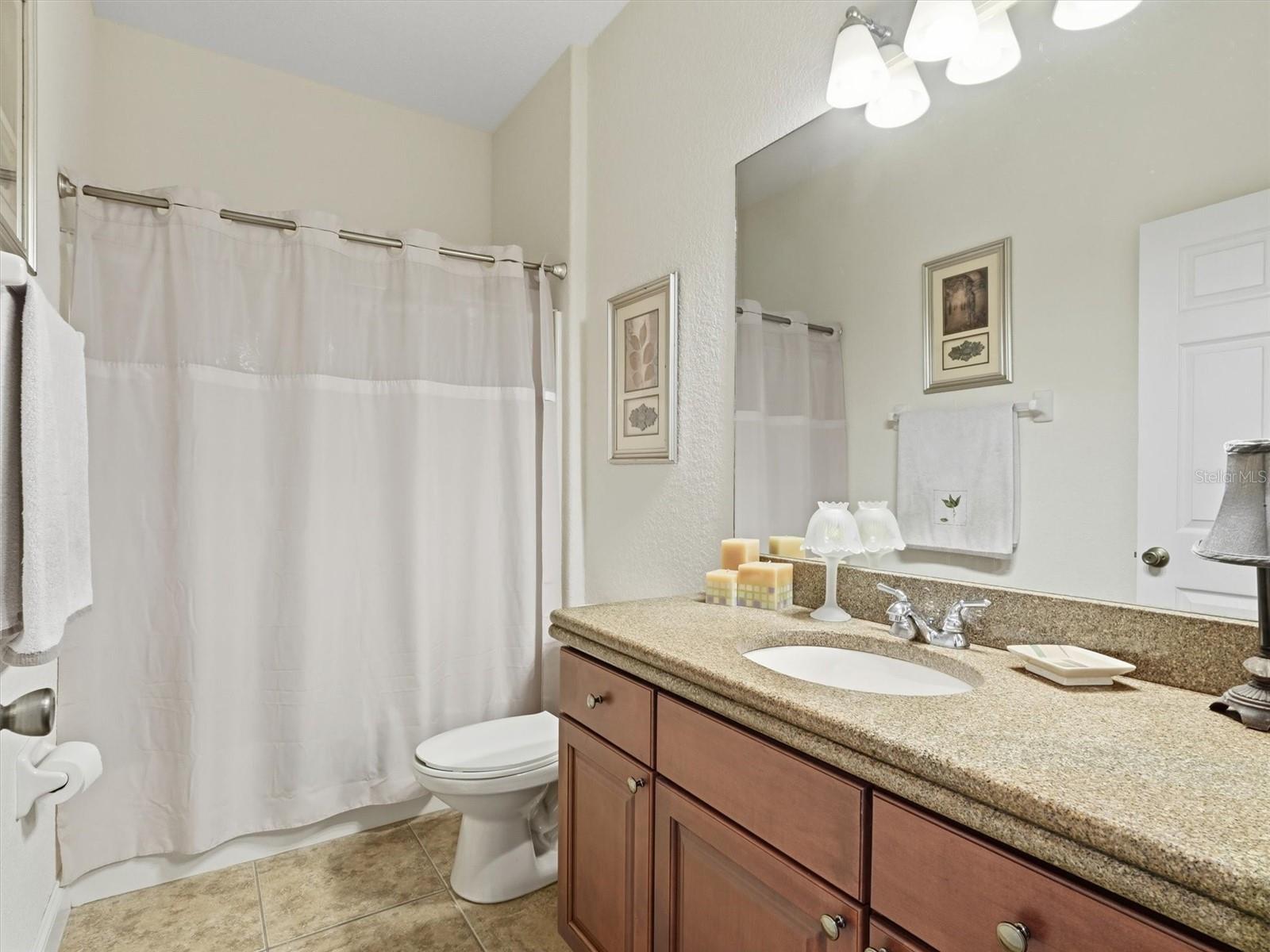 12420 NE 48TH CIRCLE, Oxford, FL 34484