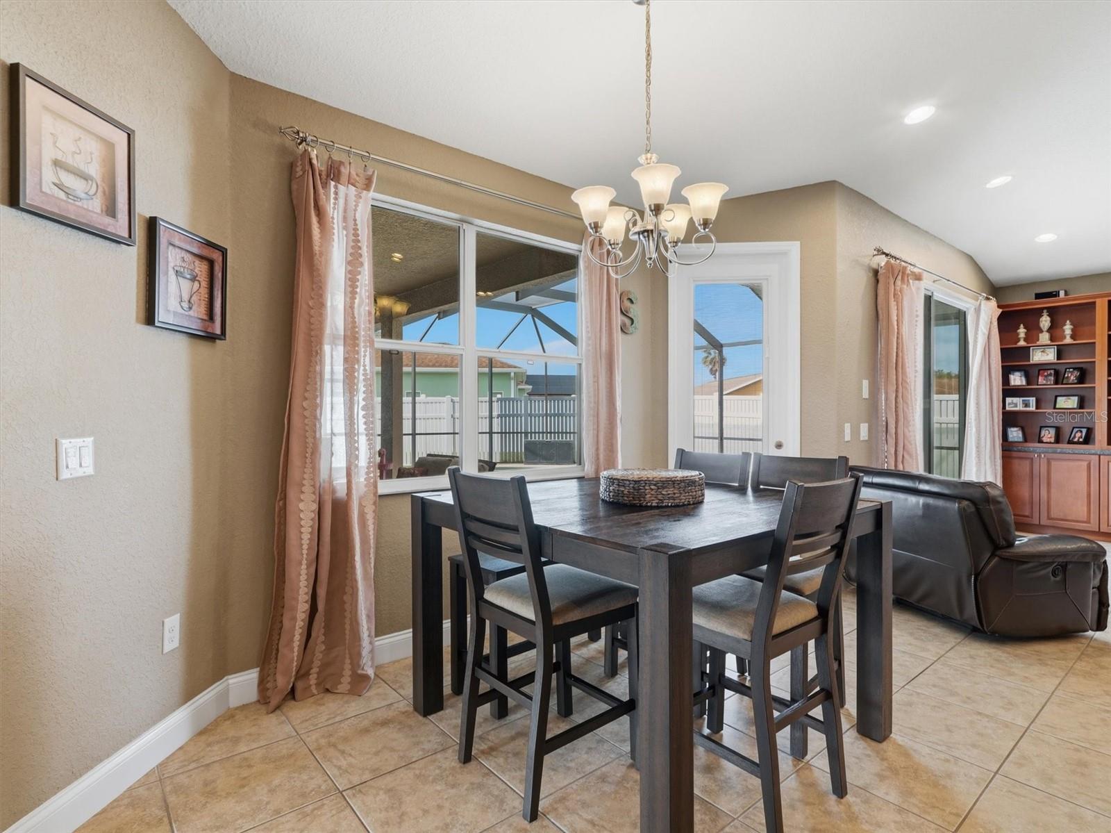 12420 NE 48TH CIRCLE, Oxford, FL 34484