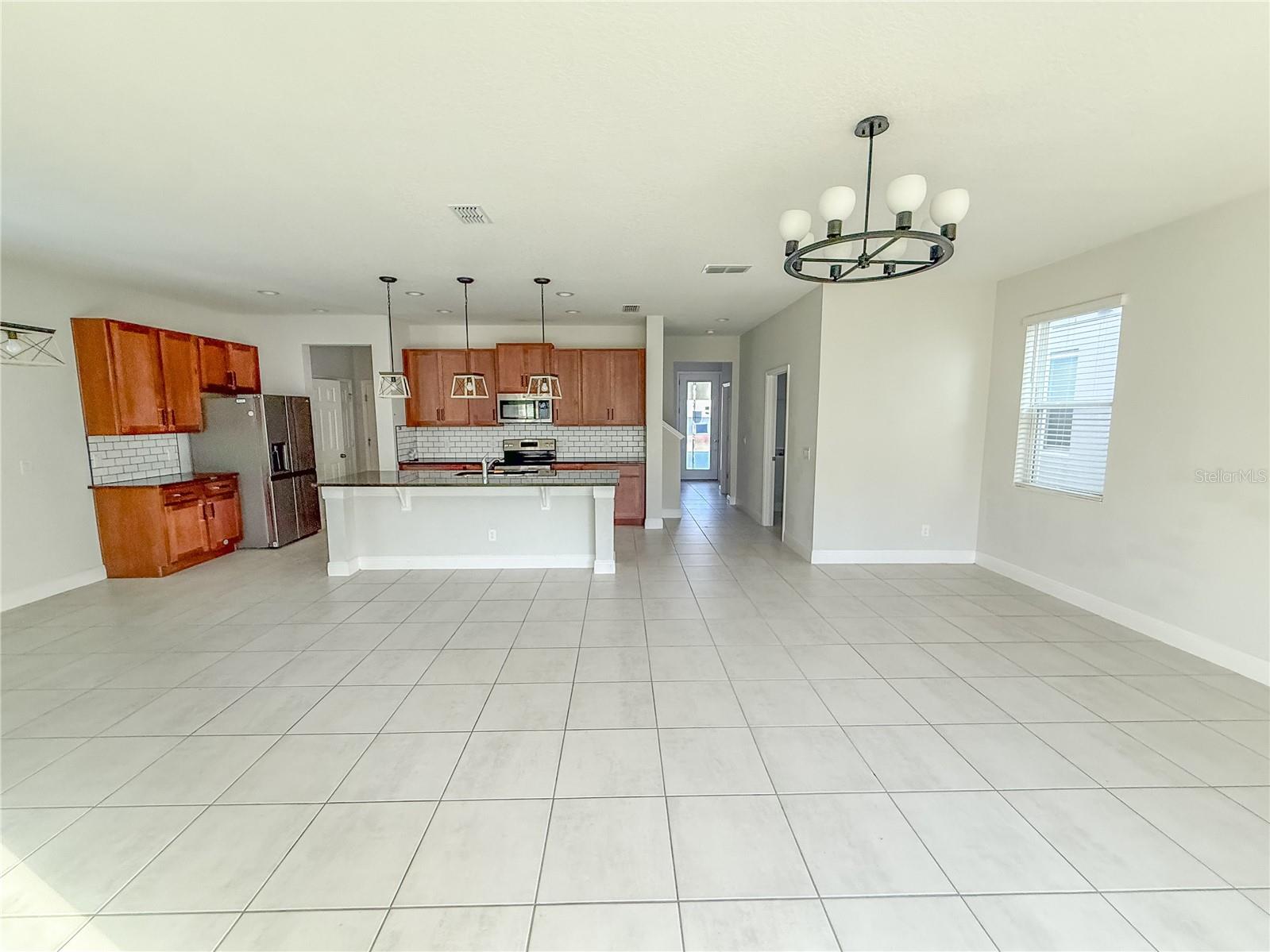 living/kitchen