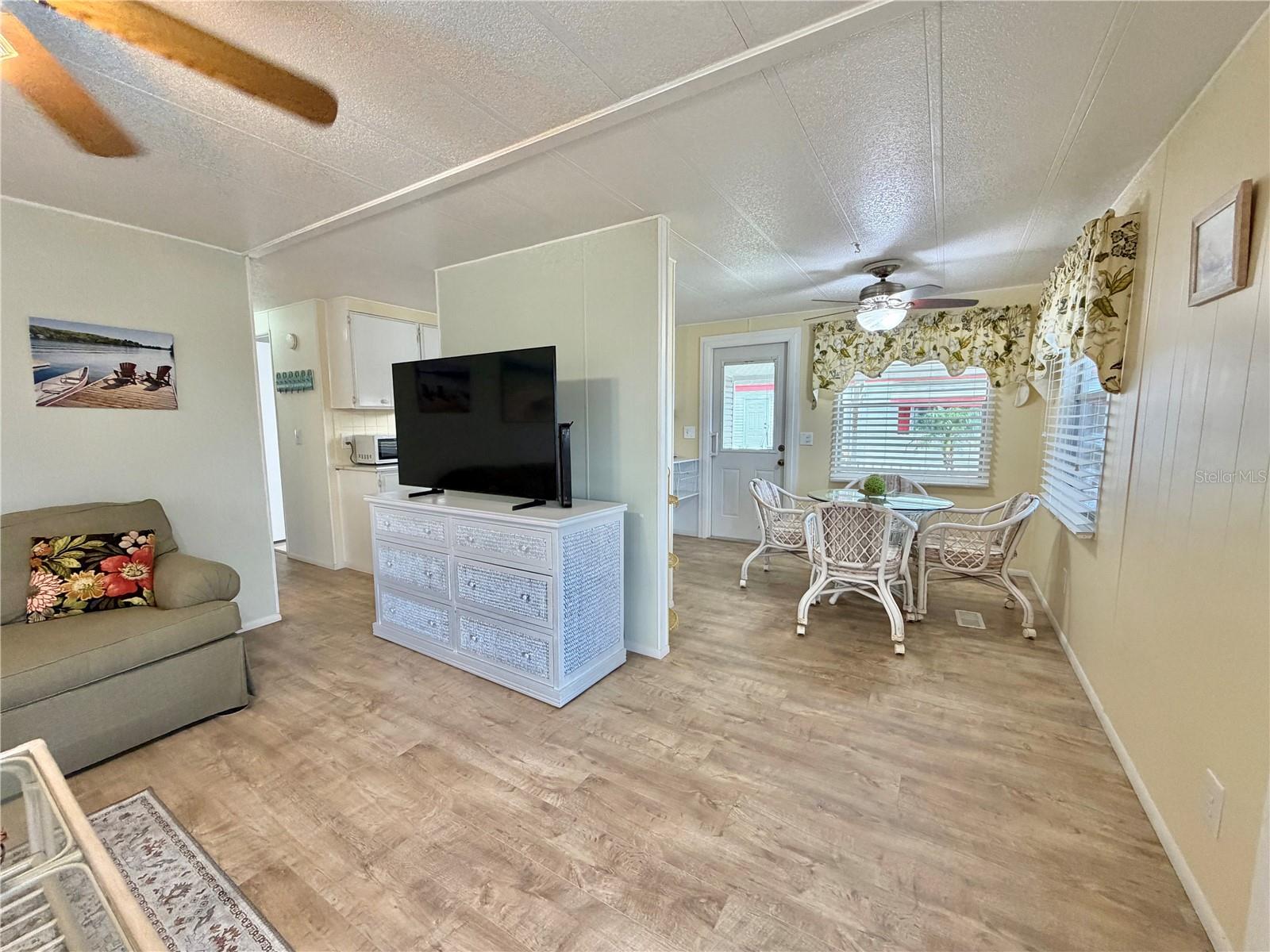 109 CAMELLIA TRAIL, Leesburg, FL 34748