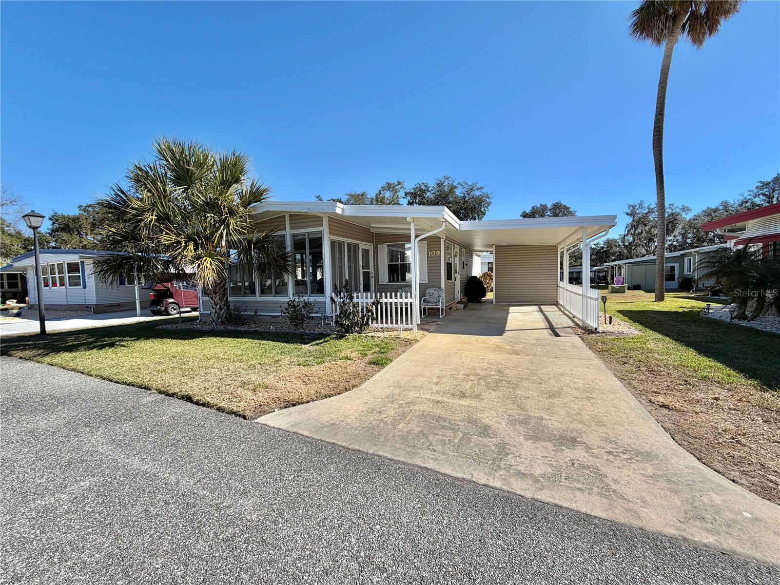 109 CAMELLIA TRAIL, Leesburg, FL 34748