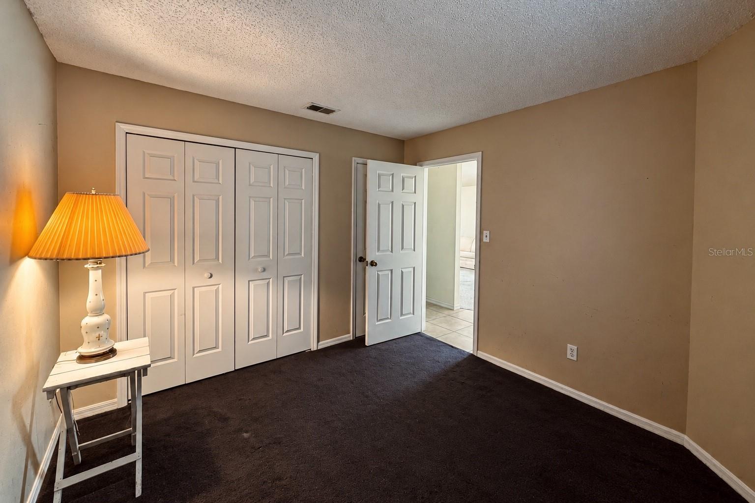 Bedroom 2/Den