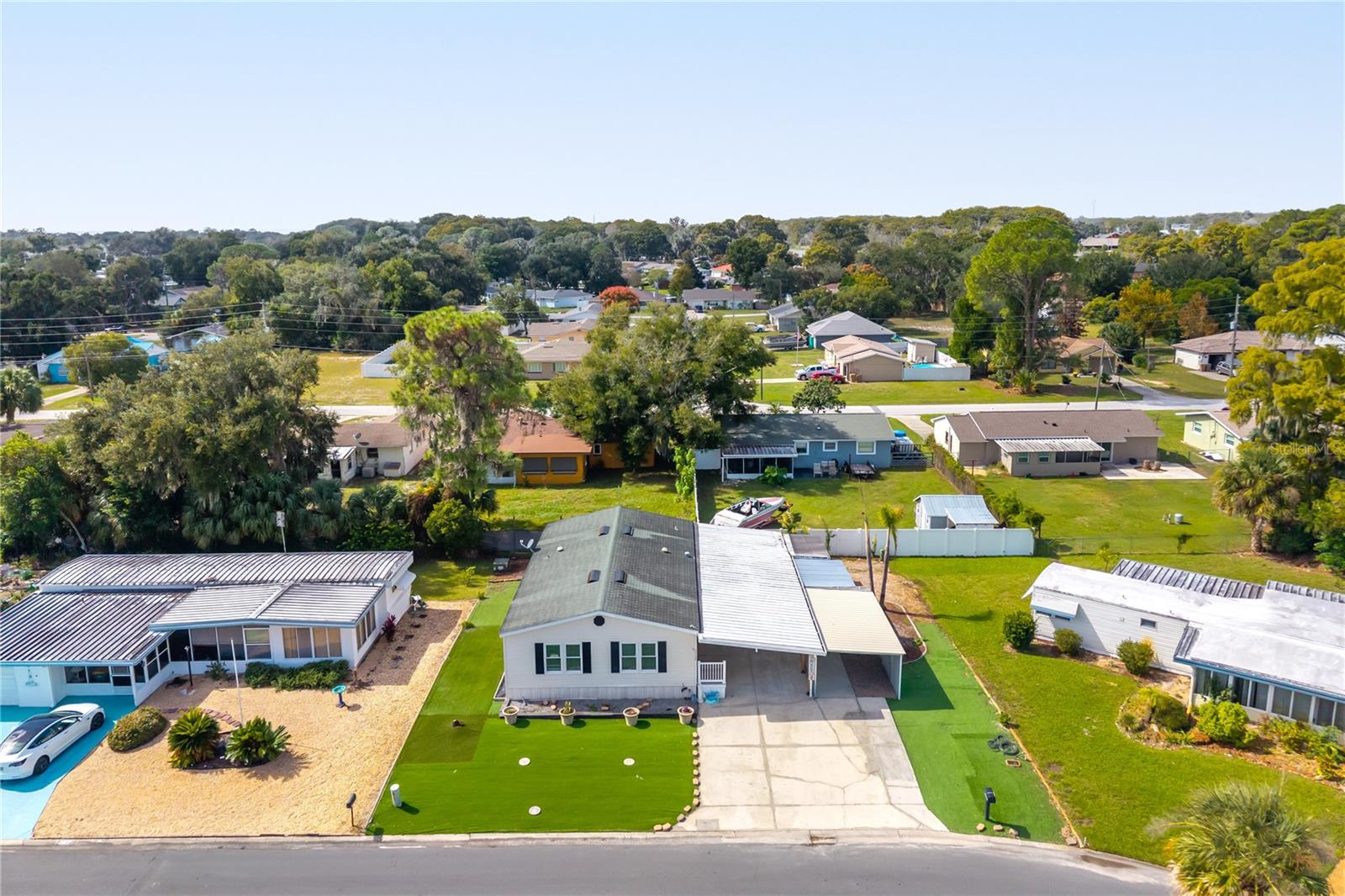 2722 VINDALE ROAD, Tavares, FL 32778