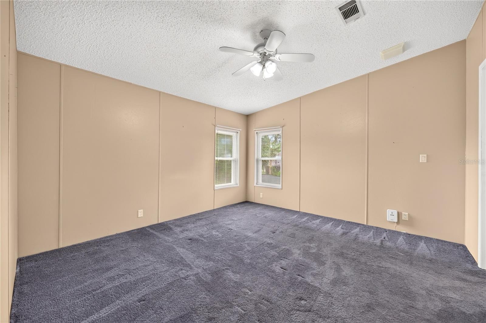 2722 VINDALE ROAD, Tavares, FL 32778